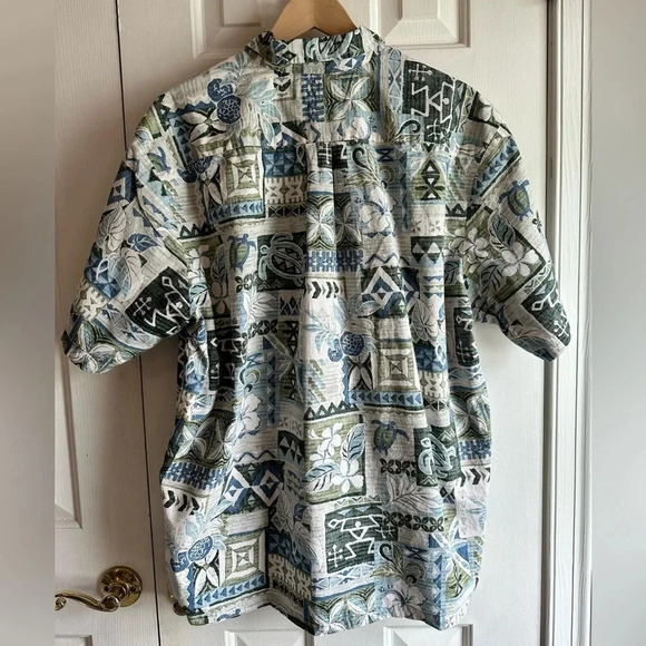 TWO PALMS Honu Block Hawaii, tropical, Hawaiian shirt. - Picture 3 of 7